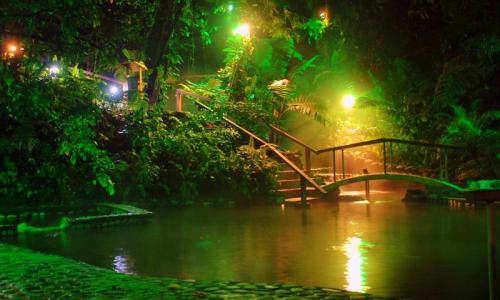 Ecotermales-Hot-Springs-Arenal-la-Fortuna